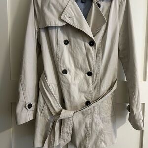 GAP Classic Tan Trench Coat